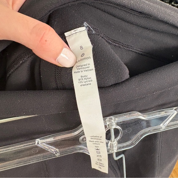 Lululemon Women's Align High-Rise Joggers - Picture 9 of 9